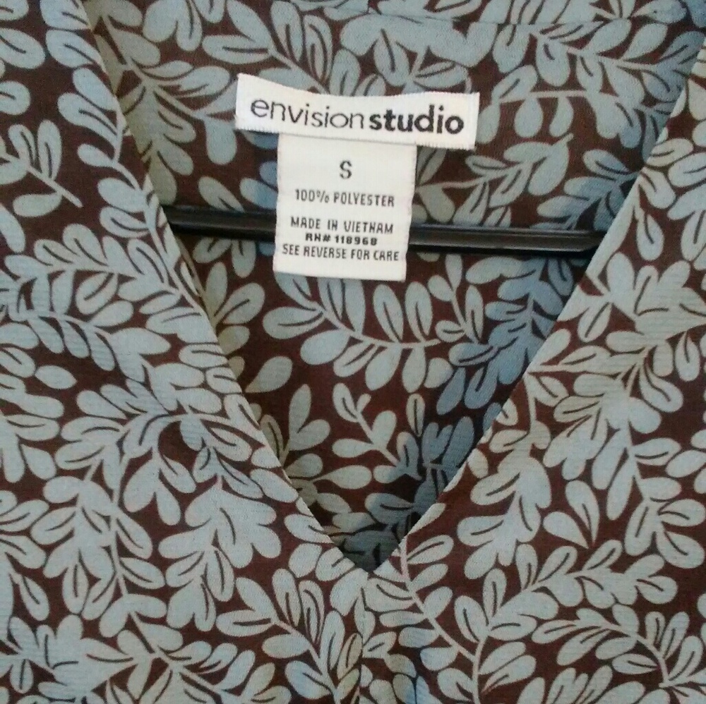 Blouse - Picture 4 of 4